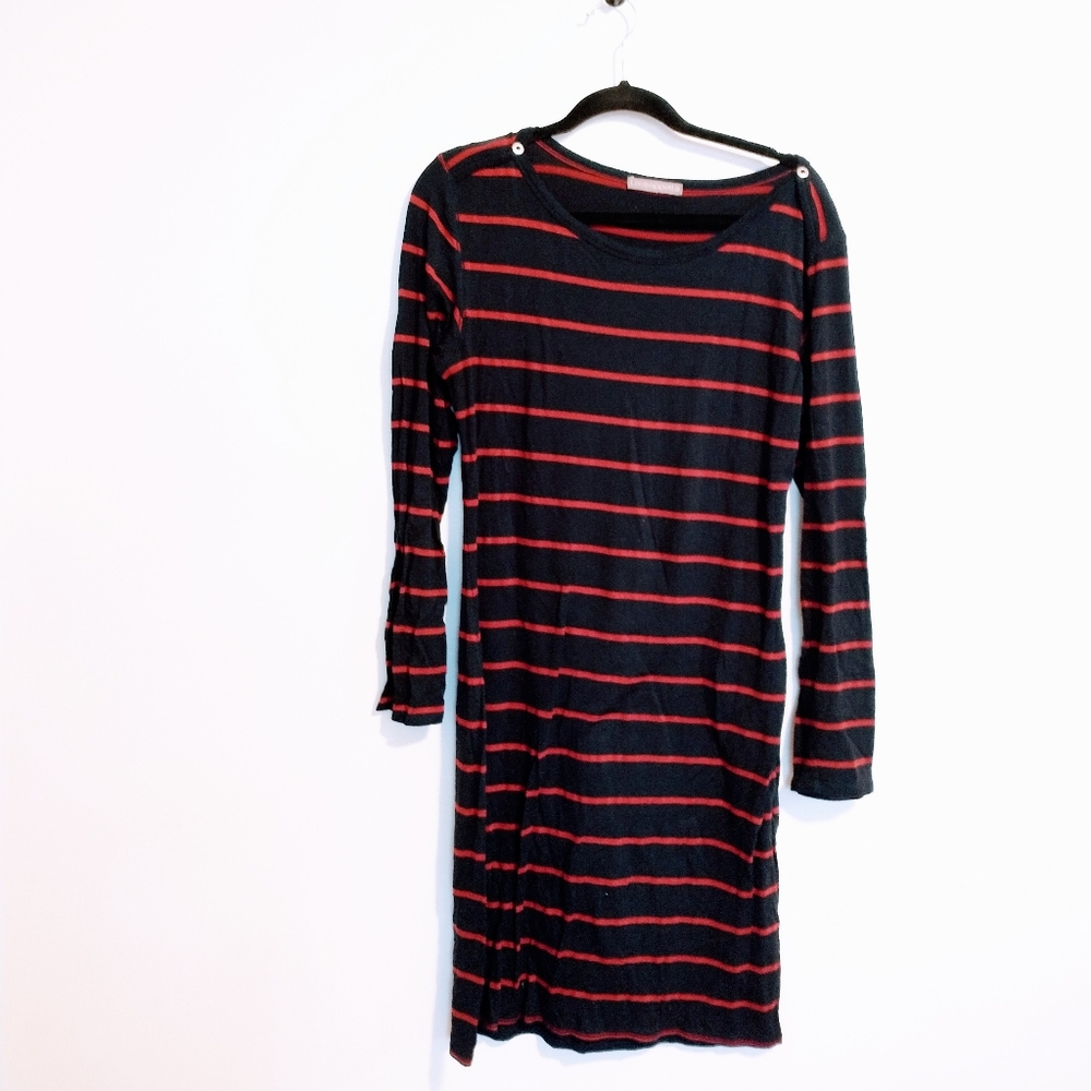 Striped long sleeve dress with buttons at neckline. Loveappella size XL mild wea